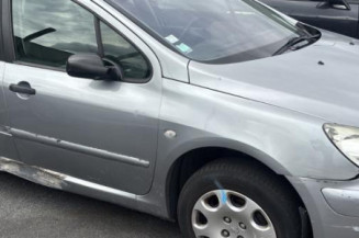 Pompe à carburant PEUGEOT 307