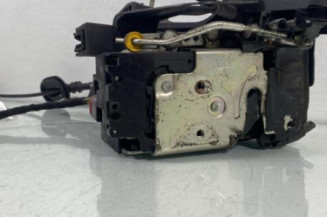Serrure arriere gauche FORD FIESTA 5 Photo n°1