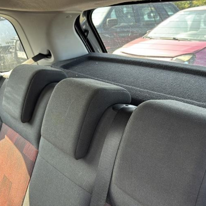 Serrure arriere gauche FORD FIESTA 5 Photo n°15