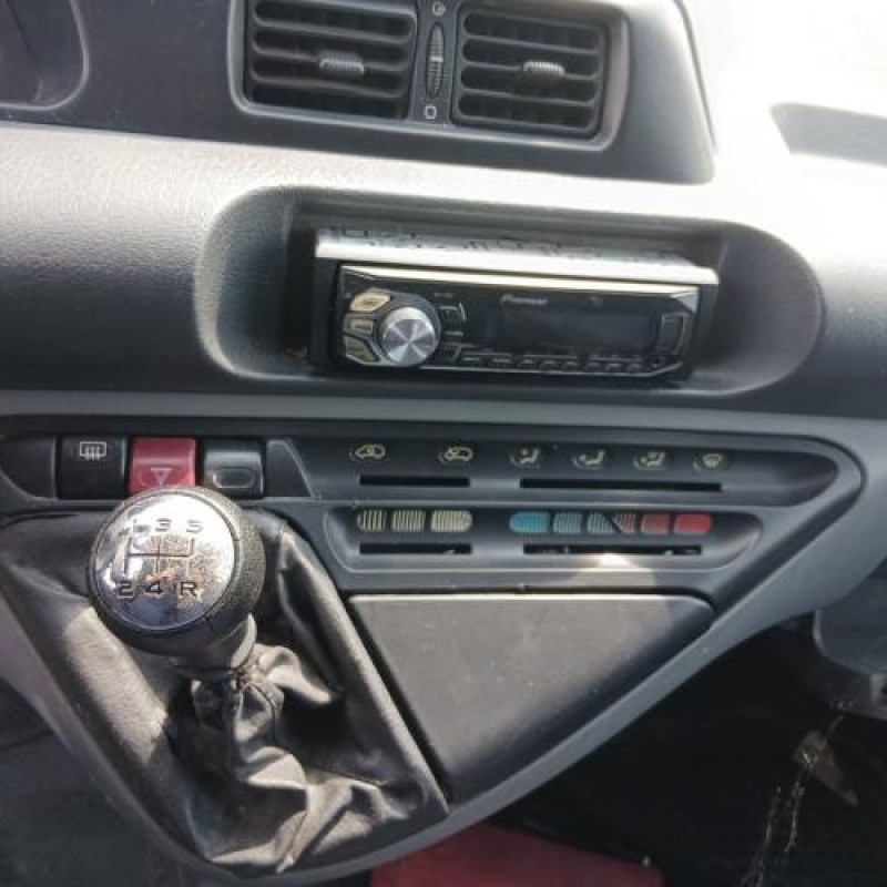 Leve vitre mecanique avant gauche PEUGEOT EXPERT 1 Photo n°18