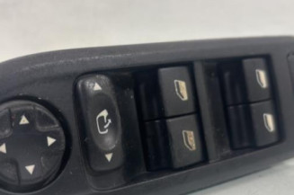 Interrupteur de leve vitre avant gauche PEUGEOT 308 1