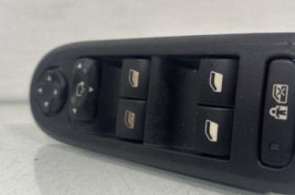 Interrupteur de leve vitre avant gauche PEUGEOT 308 1