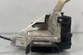 Serrure avant gauche PEUGEOT 308 1