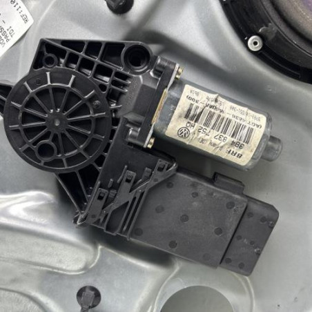 Leve vitre electrique avant droit VOLKSWAGEN PASSAT 4