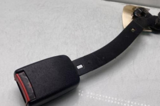 Attache ceinture avant gauche VOLKSWAGEN GOLF 4 Photo n°1