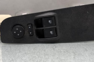 Interrupteur de leve vitre avant gauche FIAT GRANDE PUNTO