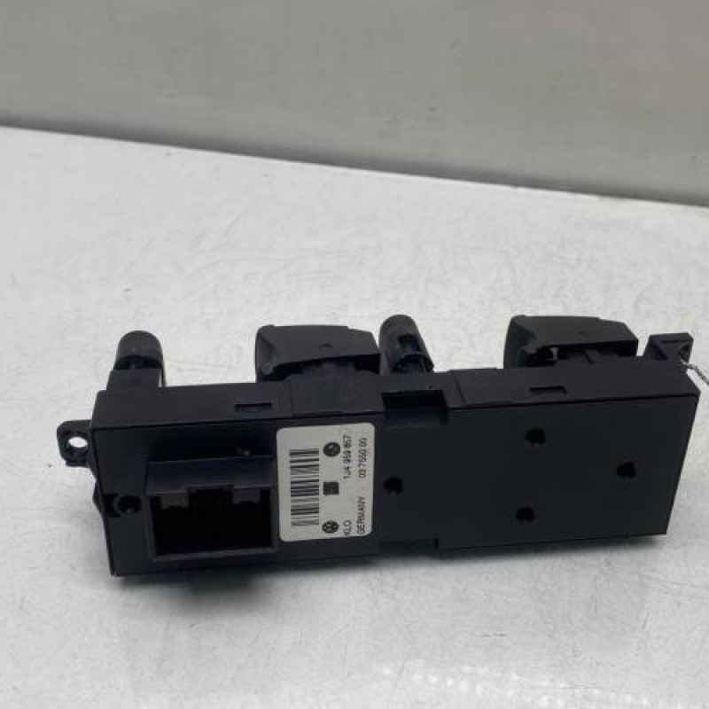 Interrupteur de leve vitre avant gauche VOLKSWAGEN GOLF 4 Photo n°2