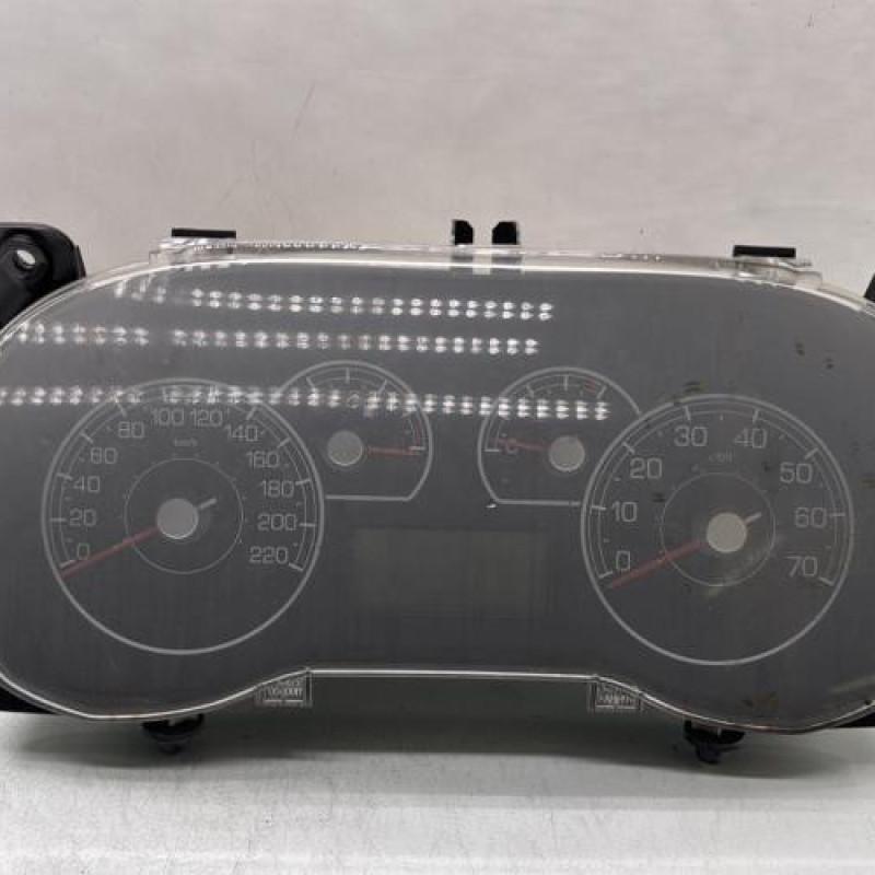 Compteur FIAT GRANDE PUNTO Photo n°1