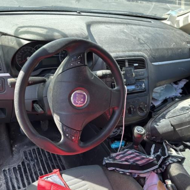 Compteur FIAT GRANDE PUNTO Photo n°14
