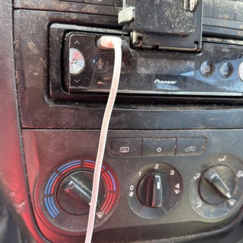 Compteur FIAT GRANDE PUNTO Photo n°20