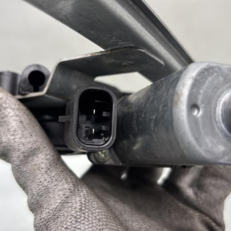Leve vitre electrique avant droit FIAT GRANDE PUNTO Photo n°5
