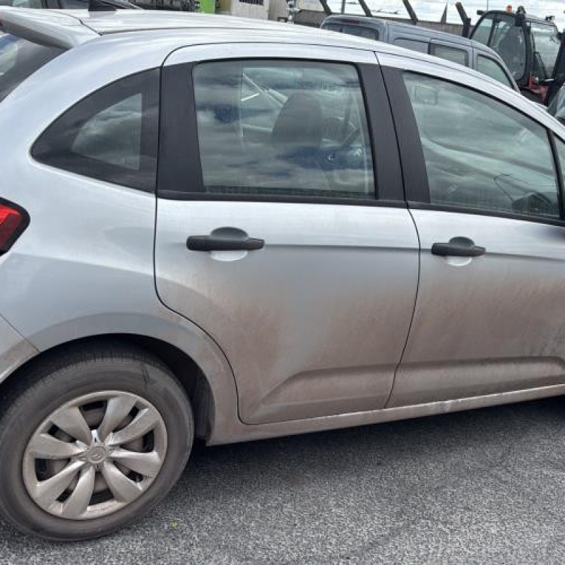 Porte arriere droit CITROEN C3 2 Photo n°13
