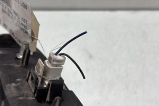 Eclairage de plaque RENAULT TRAFIC 2