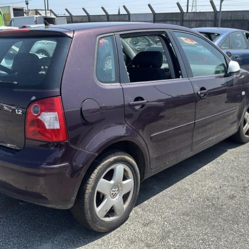 Serrure arriere droit VOLKSWAGEN POLO 4 Photo n°8