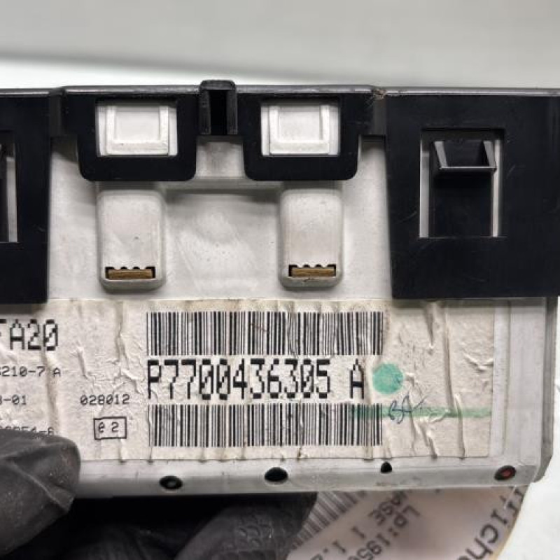 Afficheur RENAULT CLIO 2 Photo n°5