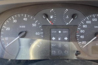 Eclairage de plafonnier RENAULT MEGANE 1