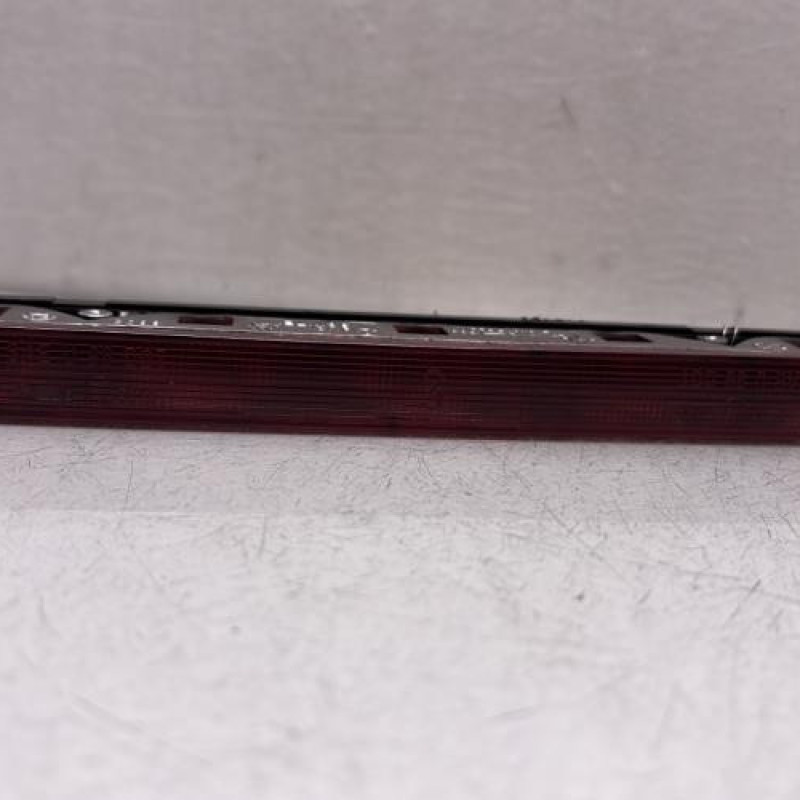 Feu arriere stop central PEUGEOT 306 Photo n°1