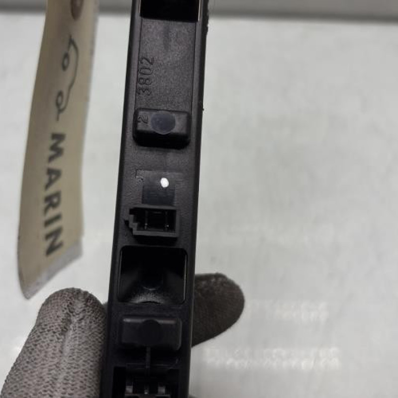 Feu arriere stop central PEUGEOT 306 Photo n°3