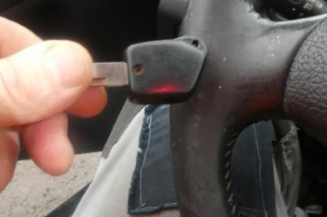 Feu arriere stop central PEUGEOT 306