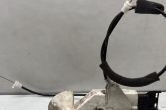 Serrure avant gauche PEUGEOT 308 1