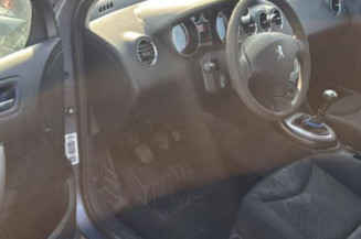 Serrure avant gauche PEUGEOT 308 1