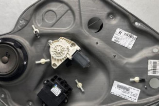 Leve vitre electrique arriere droit MERCEDES CLASSE A 169 Photo n°1