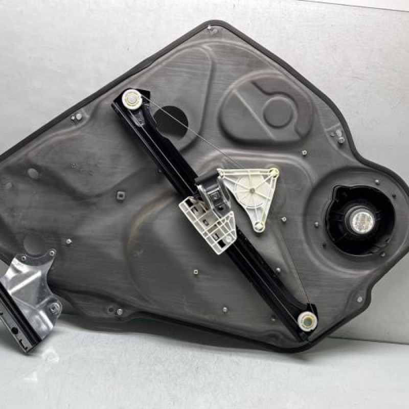 Leve vitre electrique arriere droit MERCEDES CLASSE A 169 Photo n°3