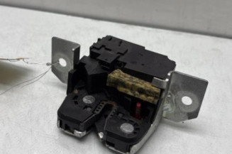 Serrure de coffre MERCEDES CLASSE A 169