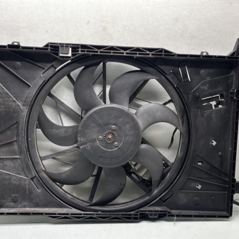 Moto ventilateur radiateur MERCEDES CLASSE A 169 Photo n°1