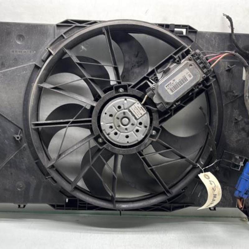 Moto ventilateur radiateur MERCEDES CLASSE A 169 Photo n°2