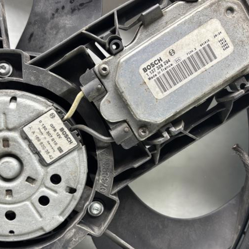 Moto ventilateur radiateur MERCEDES CLASSE A 169 Photo n°3