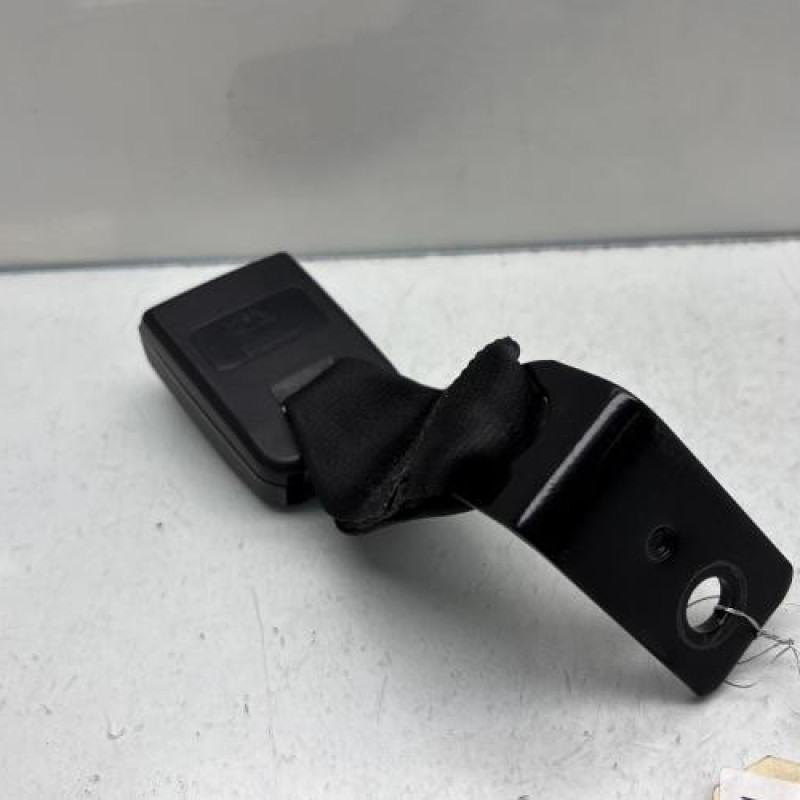 Attache ceinture arriere gauche DACIA LOGAN MCV 1 Photo n°5