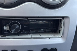 Pretensionneur de ceinture avant gauche DACIA SANDERO 1
