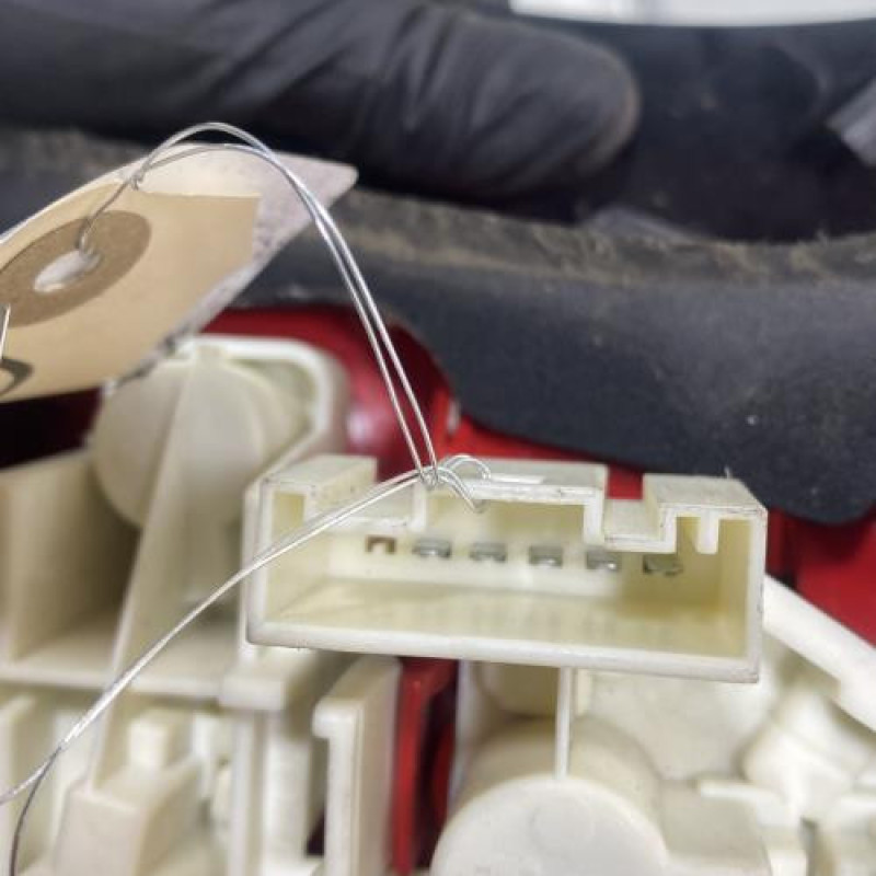 Feu arriere principal gauche (feux) BMW SERIE 3 E91 Photo n°3