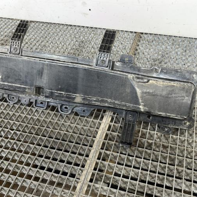 Renfort pare choc arriere (traverse) HYUNDAI I 10 2 Photo n°3