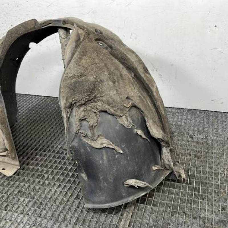 Pare boue avant droit PEUGEOT 207 Photo n°3