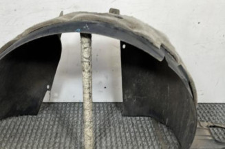Pare boue avant droit PEUGEOT 207