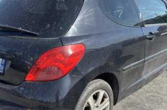 Pare boue avant droit PEUGEOT 207