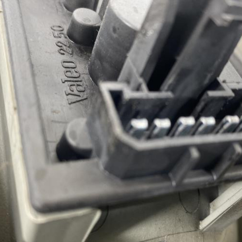 Feu arriere principal gauche (feux) PEUGEOT EXPERT 1 Photo n°4