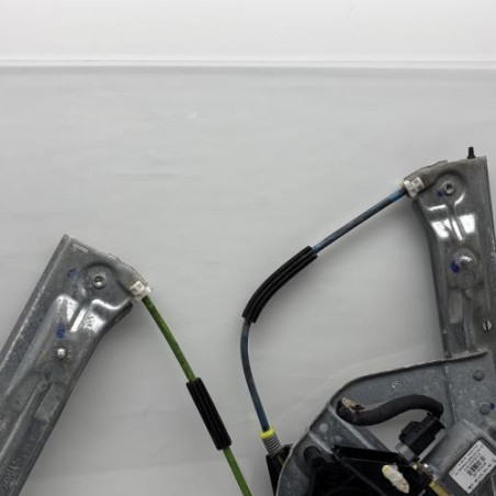 Leve vitre electrique avant droit PEUGEOT 208 1
