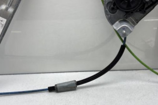 Leve vitre electrique avant droit PEUGEOT 208 1