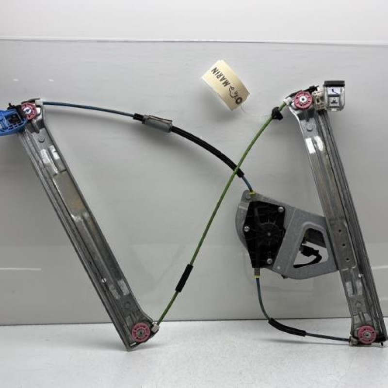 Leve vitre electrique avant droit PEUGEOT 208 1 Photo n°7