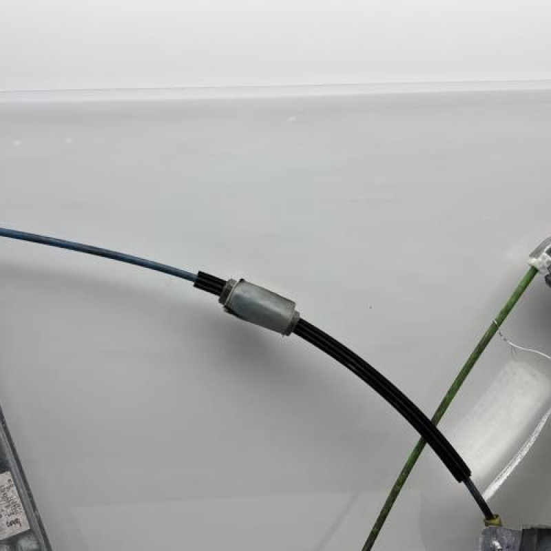 Leve vitre electrique avant gauche PEUGEOT 208 1 Photo n°3