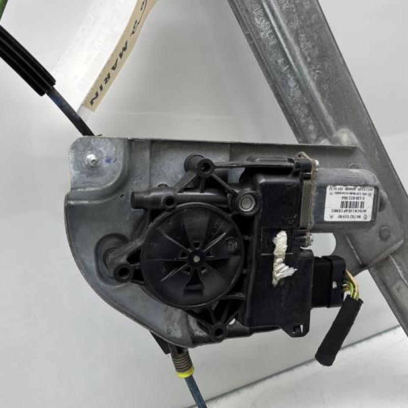 Leve vitre electrique avant gauche PEUGEOT 208 1 Photo n°4