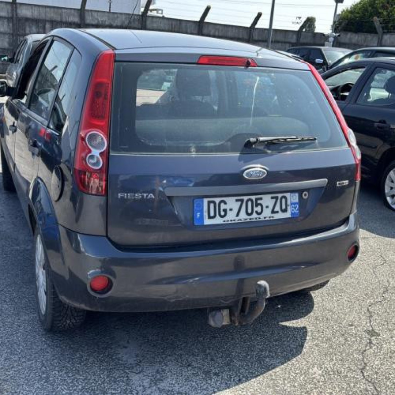 Feu arriere principal droit (feux) FORD FIESTA 5 Photo n°8