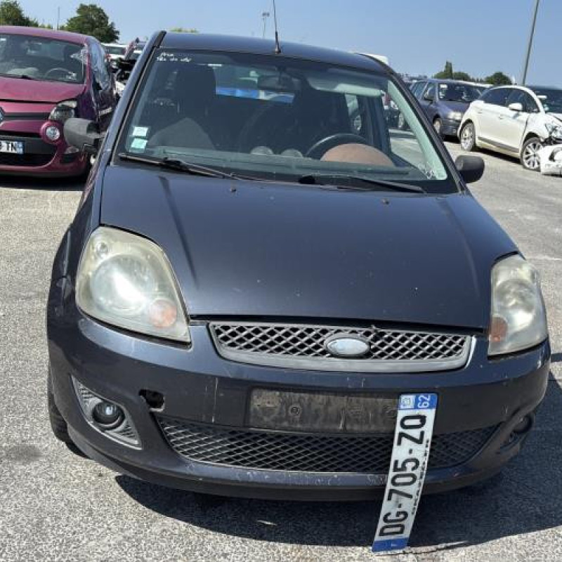 Feu arriere principal droit (feux) FORD FIESTA 5 Photo n°11