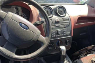 Feu arriere principal droit (feux) FORD FIESTA 5