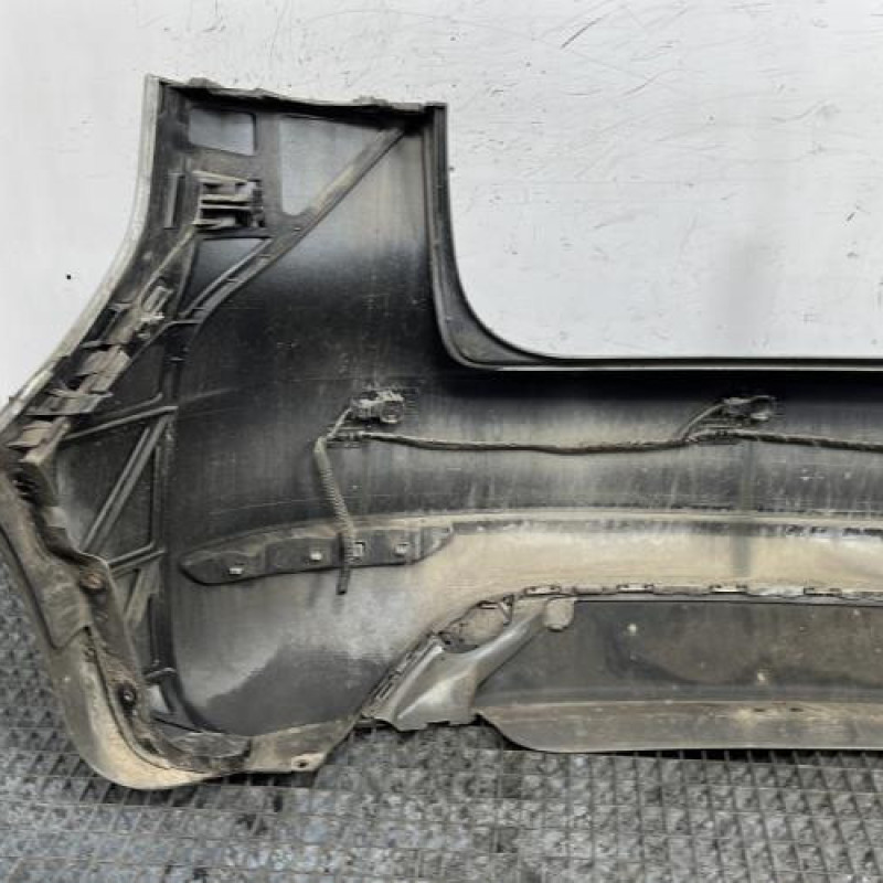 Pare choc arriere VOLKSWAGEN GOLF PLUS Photo n°6