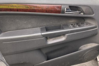 Aile avant droit OPEL ZAFIRA B