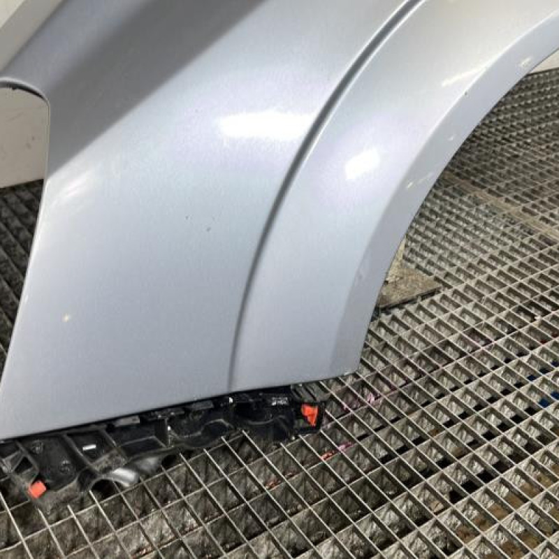 Aile avant gauche OPEL ZAFIRA B Photo n°2